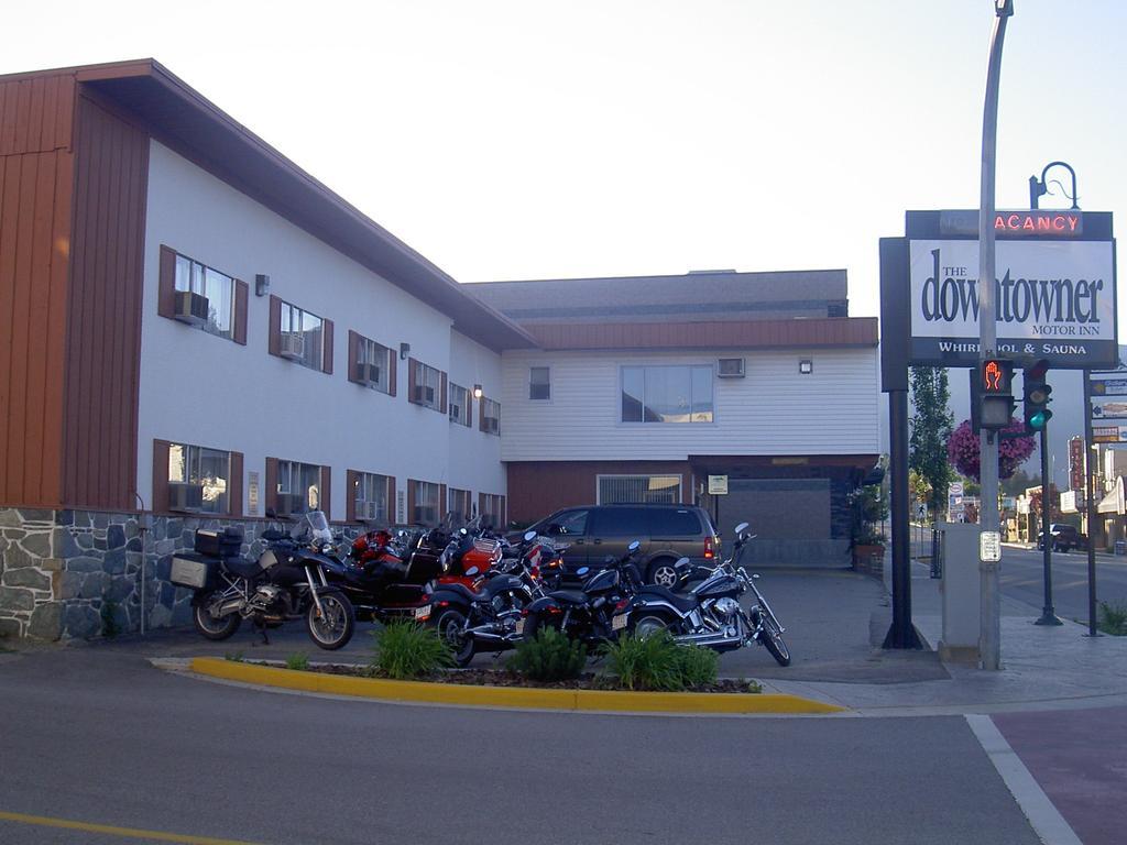 Downtowner Motor Inn Creston Εξωτερικό φωτογραφία