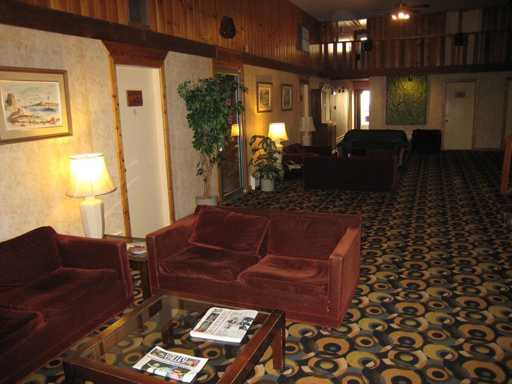 Downtowner Motor Inn Creston Εξωτερικό φωτογραφία